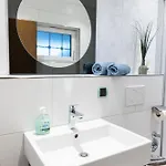 아파트 Hoeri-nest Abendsonne-appartement 가이엔호펜