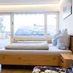 Hoeri-nest Abendsonne-appartement 盖恩霍芬